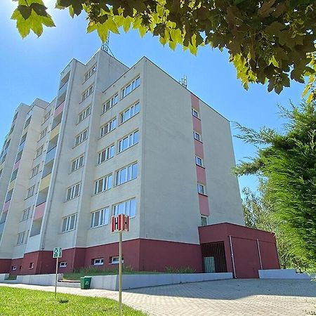 Dom Studencki Raj Hostel Wroclaw Bagian luar foto