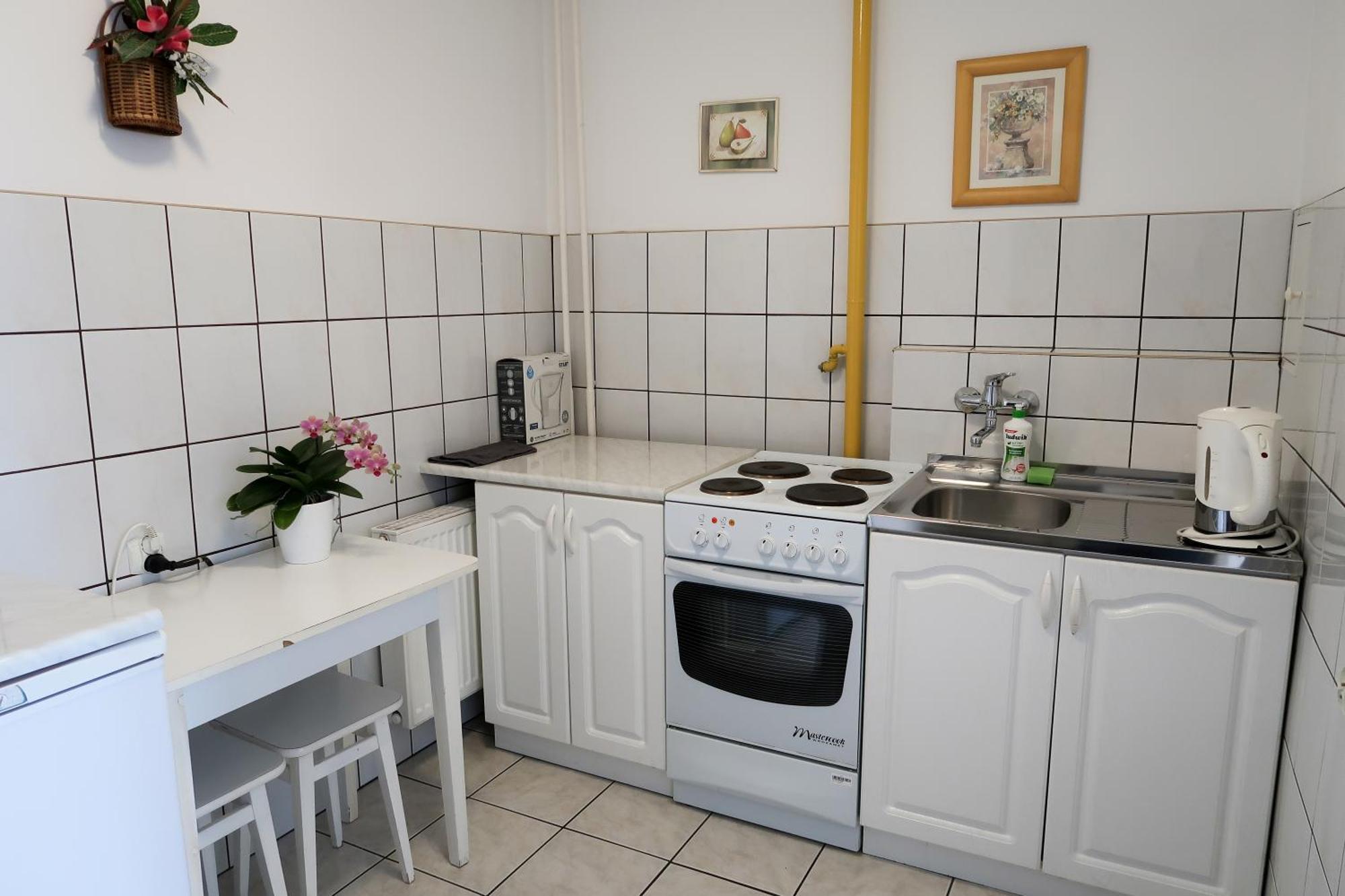 Dom Studencki Raj Hostel Wroclaw Bagian luar foto