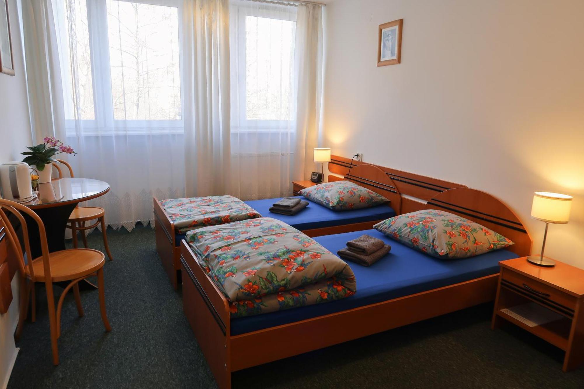 Dom Studencki Raj Hostel Wroclaw Bagian luar foto