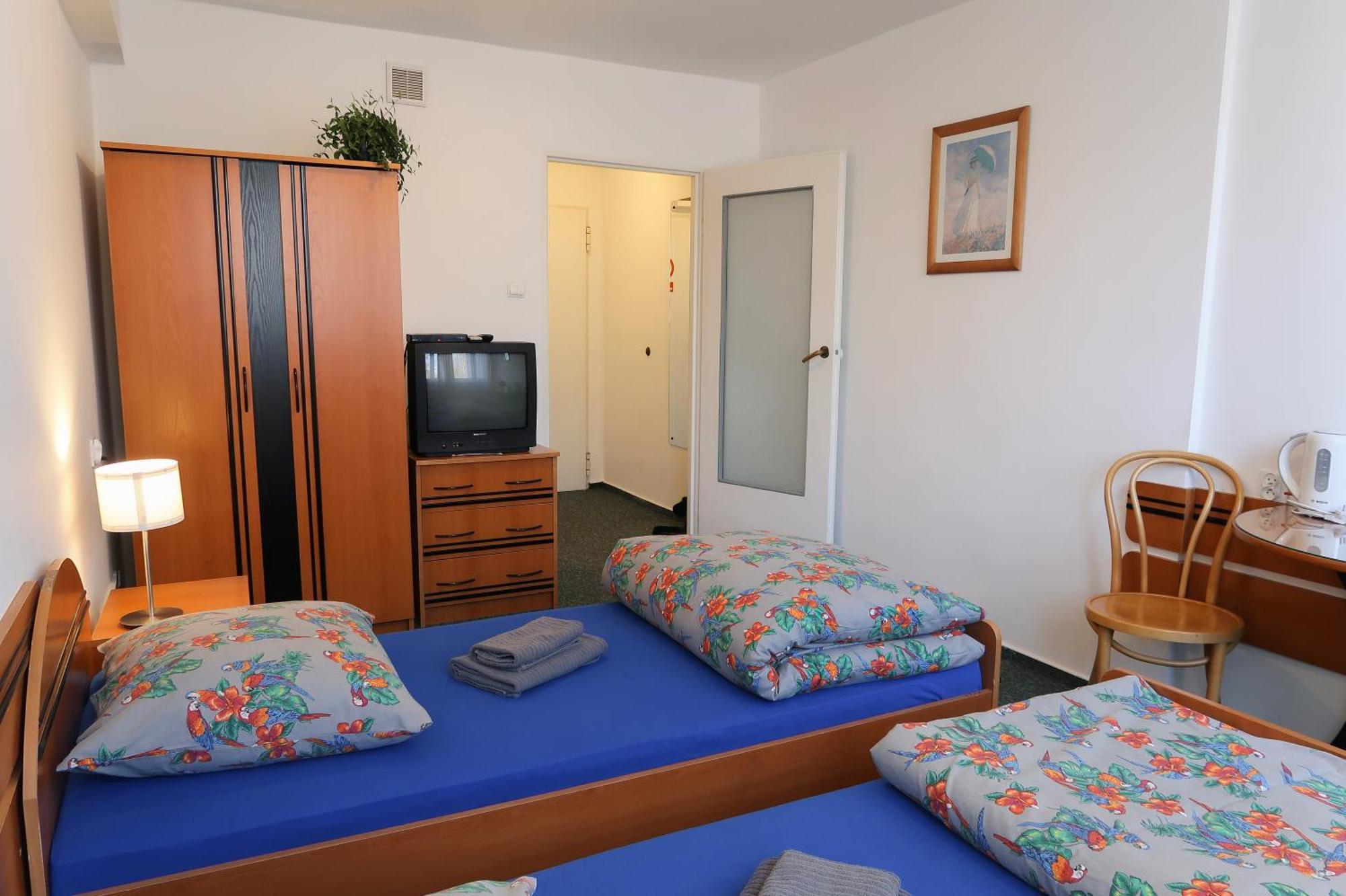 Dom Studencki Raj Hostel Wroclaw Bagian luar foto